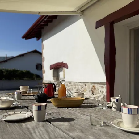 Tatil Evi Martirenia