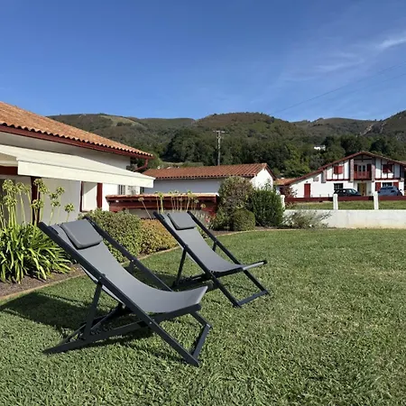 Tatil Evi Martirenia Ossès